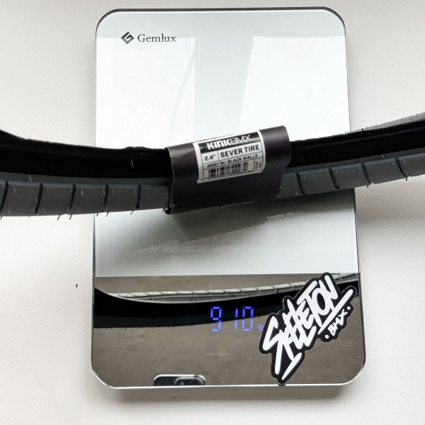 BMX Покрышка Kink Sever 2,40" Grey w/ Black Walls
